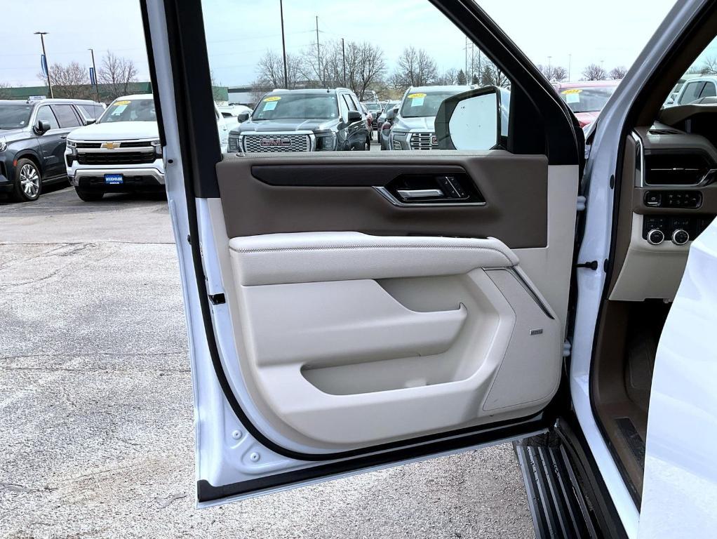 new 2026 GMC Yukon car, priced at $97,768
