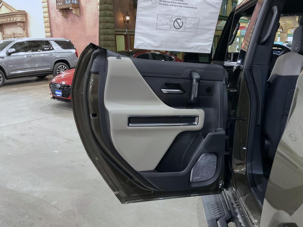 new 2026 GMC HUMMER EV SUV car, priced at $100,918