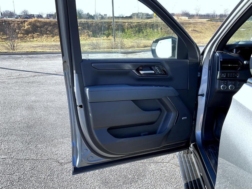 new 2026 GMC Yukon XL car, priced at $95,683