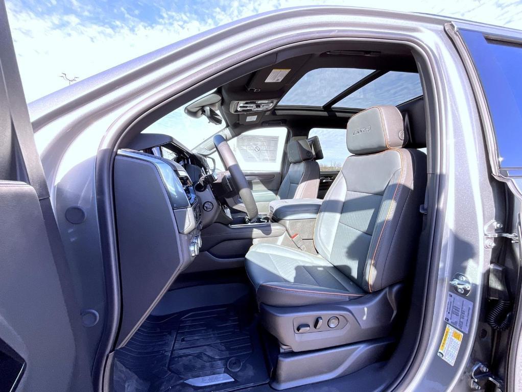 new 2026 GMC Yukon XL car, priced at $95,683