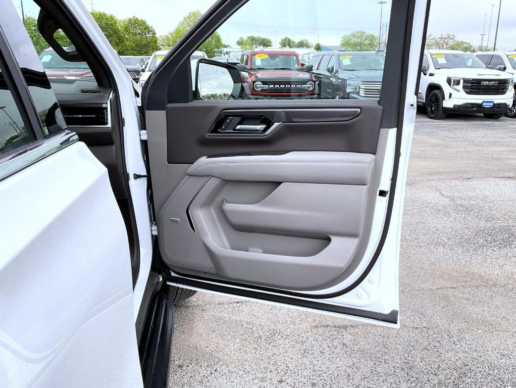 new 2026 GMC Yukon XL car, priced at $83,653