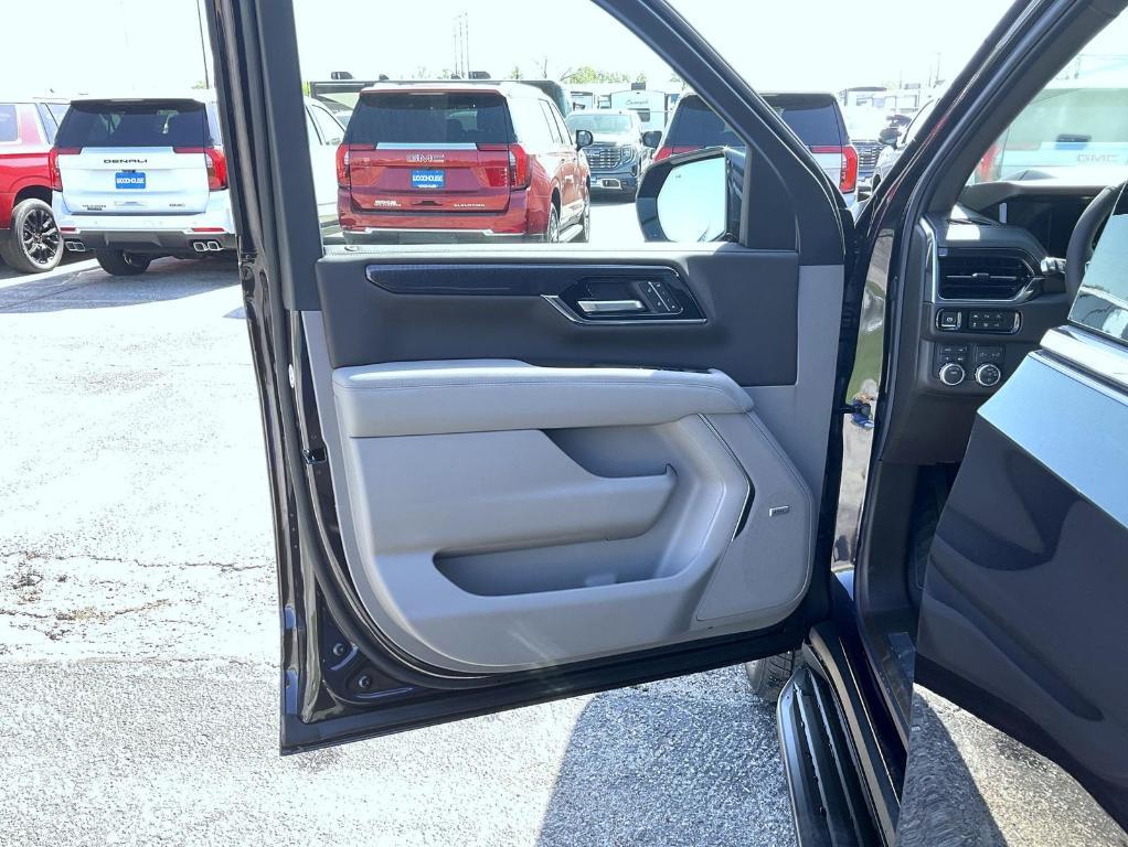 new 2026 GMC Yukon XL car, priced at $82,904