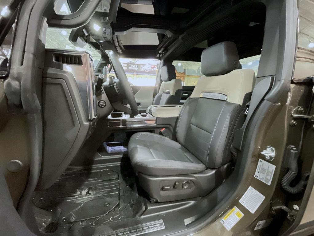 new 2026 GMC HUMMER EV Pickup car, priced at $99,768