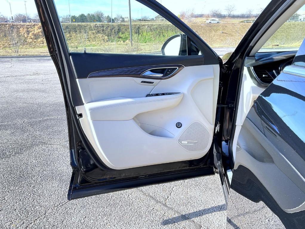 used 2023 Buick Envision car, priced at $37,690