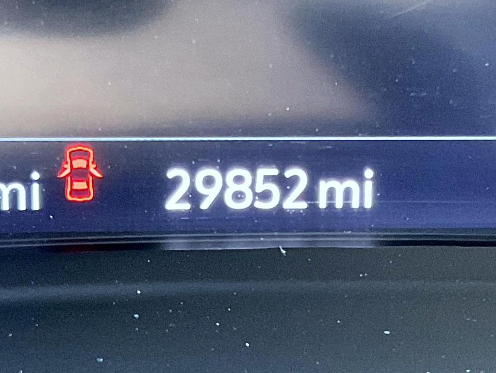 used 2023 Buick Envision car, priced at $36,690