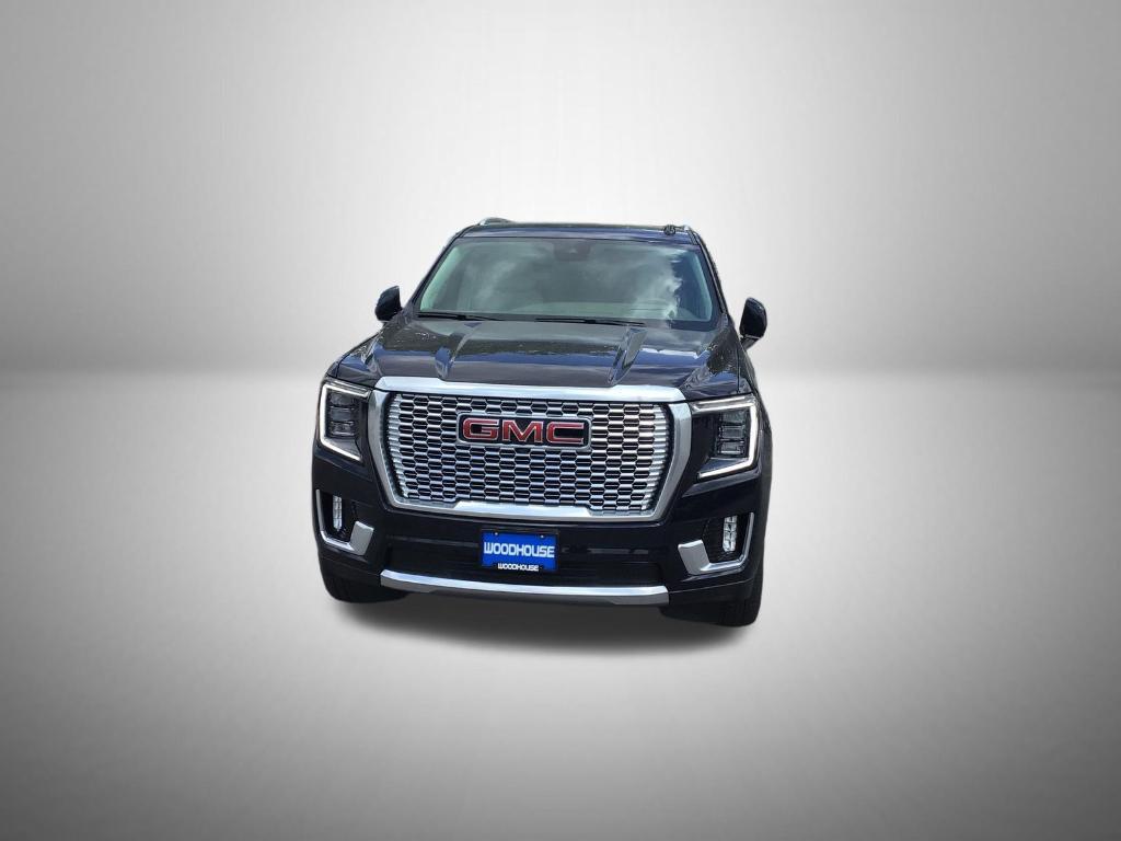 used 2023 GMC Yukon XL car, priced at $65,729
