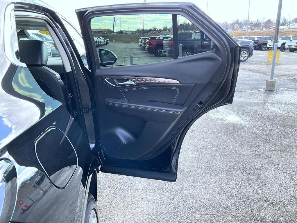 used 2023 Buick Envision car, priced at $37,670