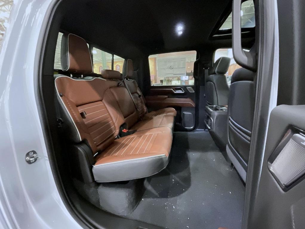 new 2026 GMC Sierra 2500 car, priced at $100,027
