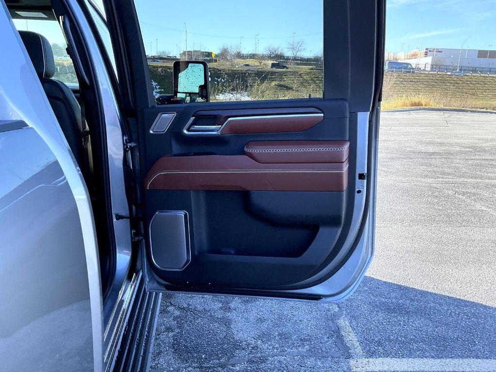 new 2026 GMC Sierra 2500 car, priced at $99,028