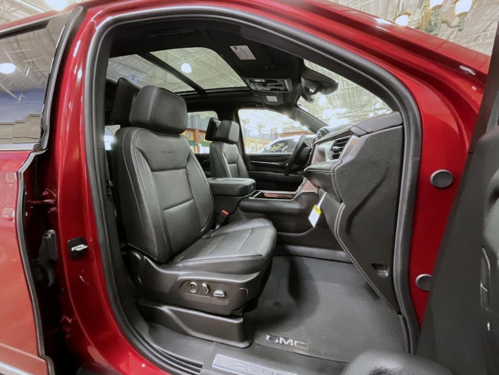 used 2024 GMC Yukon XL car, priced at $74,169