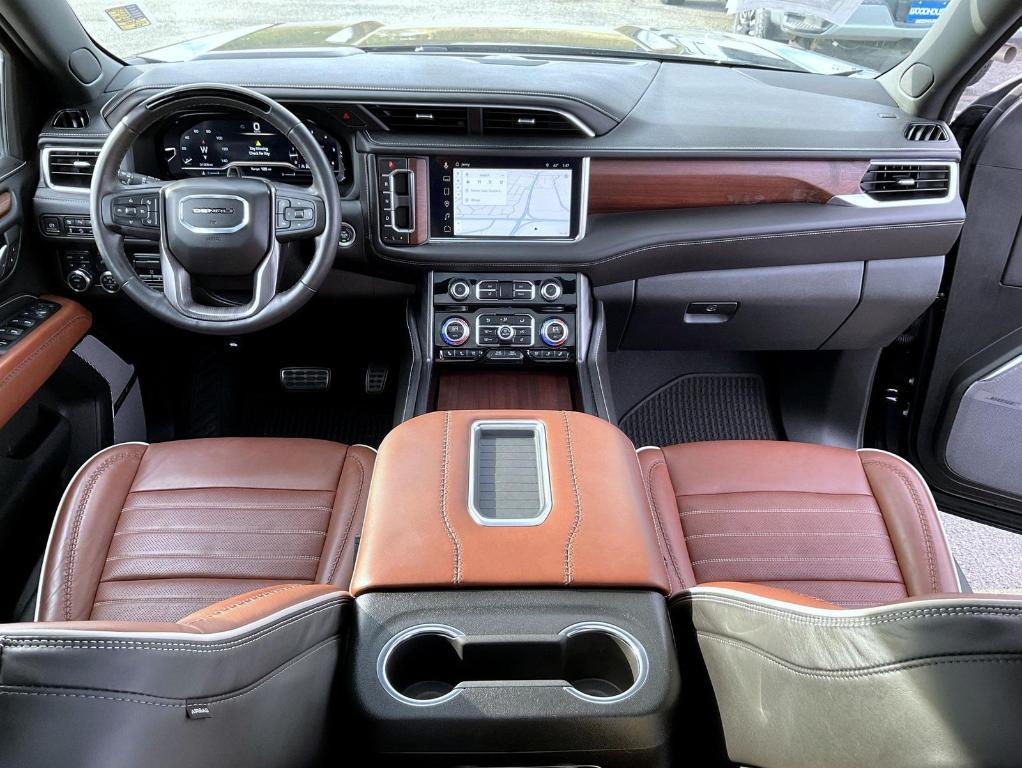 used 2024 GMC Yukon car, priced at $79,964