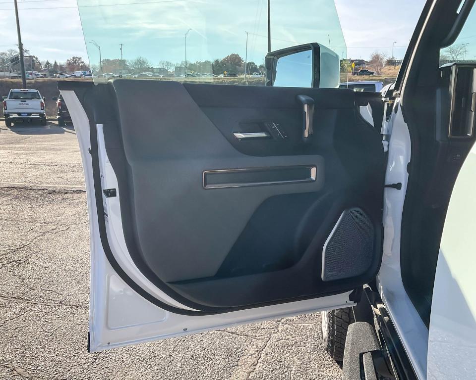 new 2025 GMC HUMMER EV Pickup car, priced at $98,594