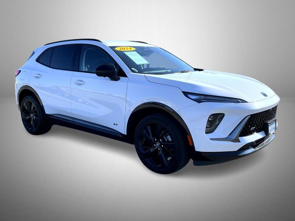 used 2024 Buick Envision car, priced at $29,700