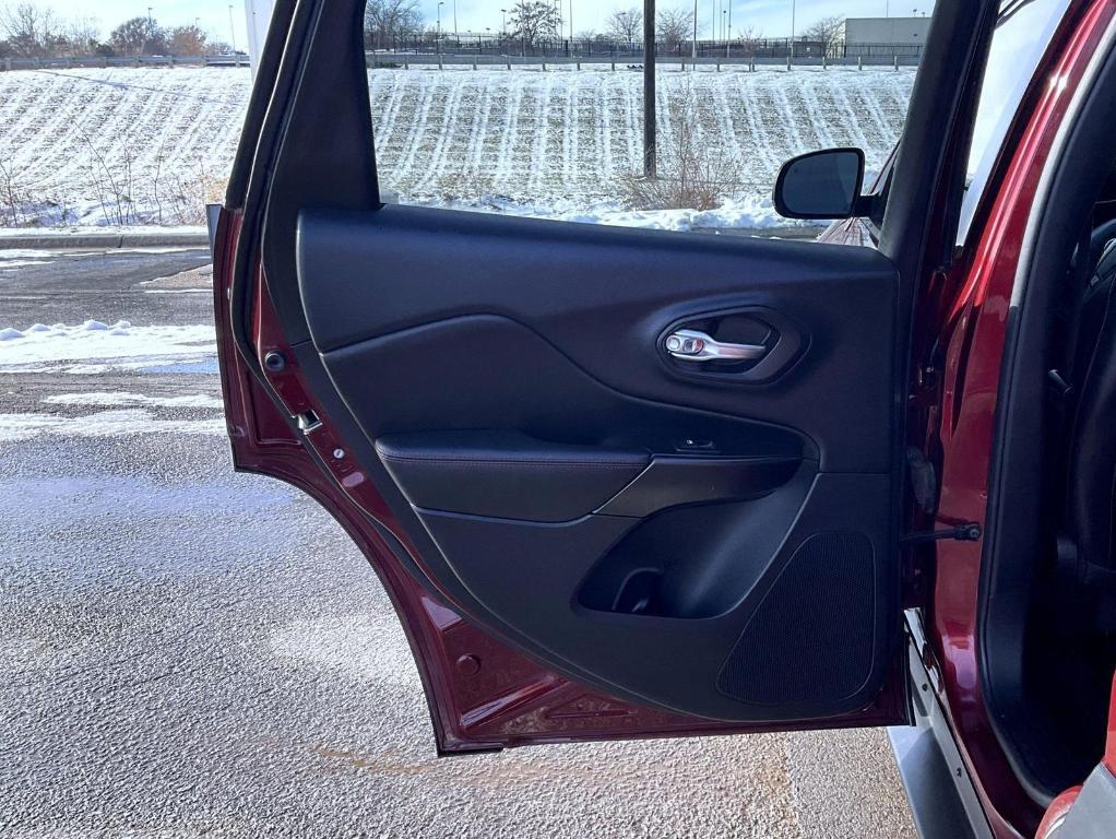 used 2019 Jeep Cherokee car, priced at $17,851
