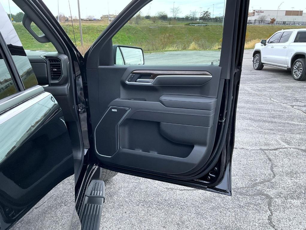 new 2026 GMC Sierra 1500 car, priced at $64,774