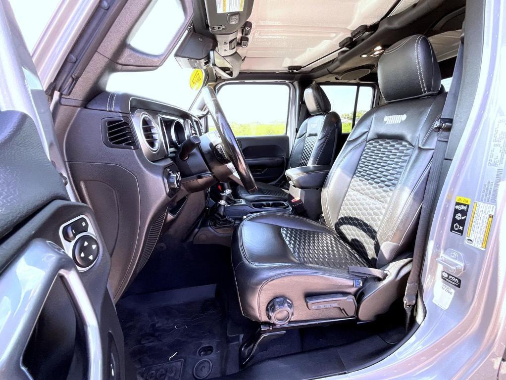 used 2021 Jeep Gladiator car, priced at $27,974