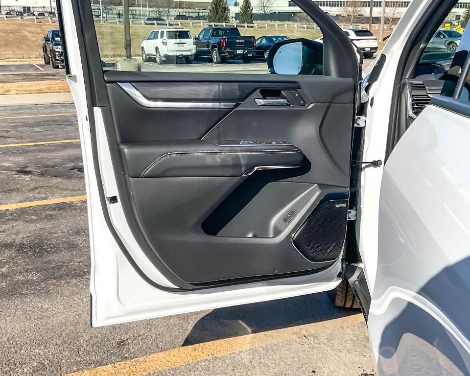 new 2025 GMC Acadia car, priced at $41,594