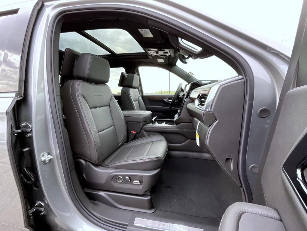 new 2026 GMC Yukon car, priced at $101,638