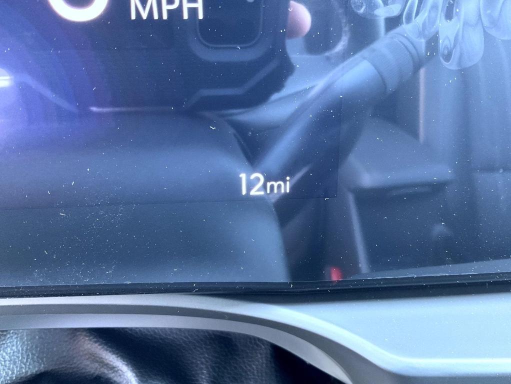 new 2025 Buick Envista car, priced at $31,740