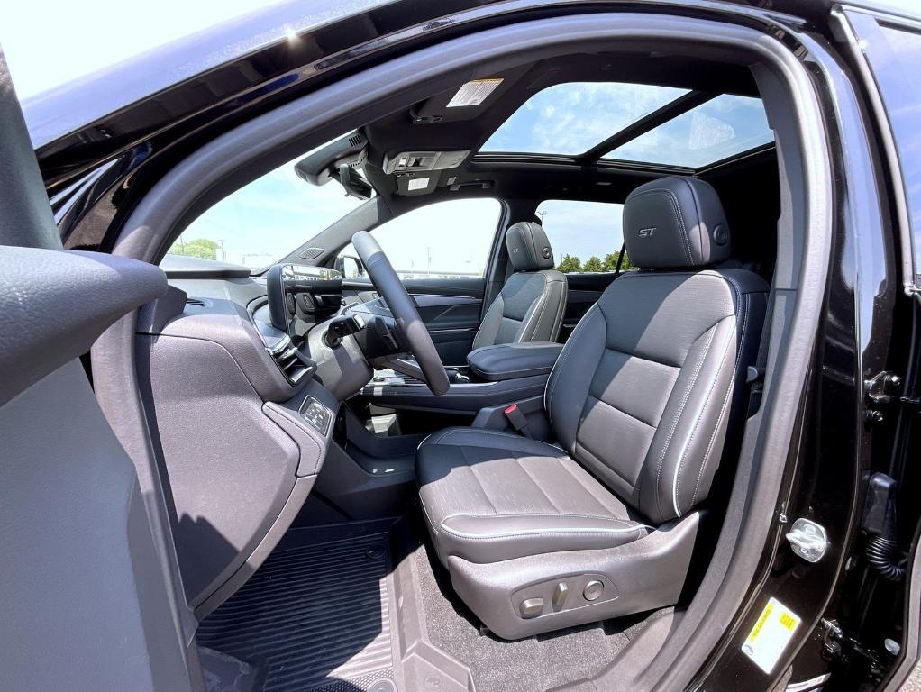 new 2026 Buick Enclave car, priced at $54,054