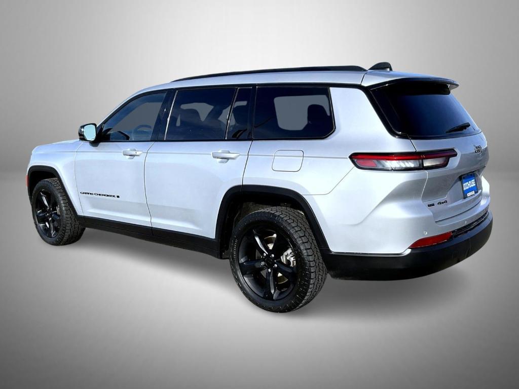 used 2021 Jeep Grand Cherokee L car, priced at $23,960