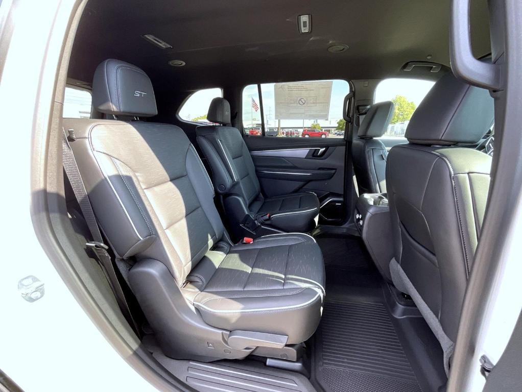 new 2026 Buick Enclave car, priced at $53,309