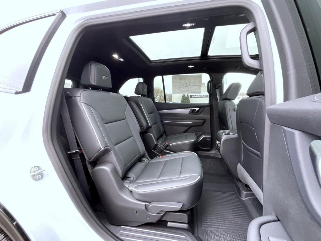 new 2026 Buick Enclave car, priced at $55,904