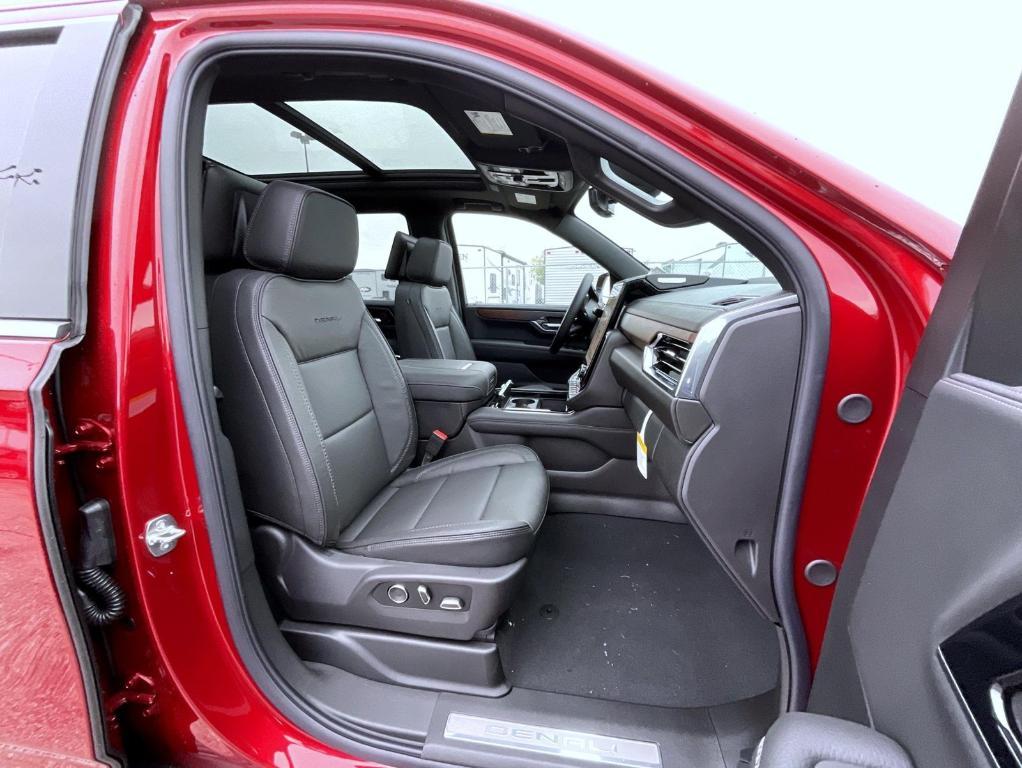 new 2026 GMC Yukon car, priced at $98,814
