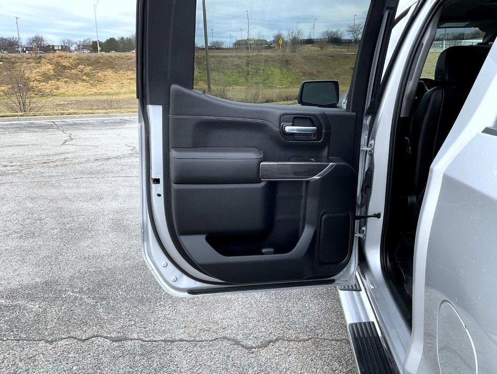 used 2020 Chevrolet Silverado 1500 car, priced at $37,981