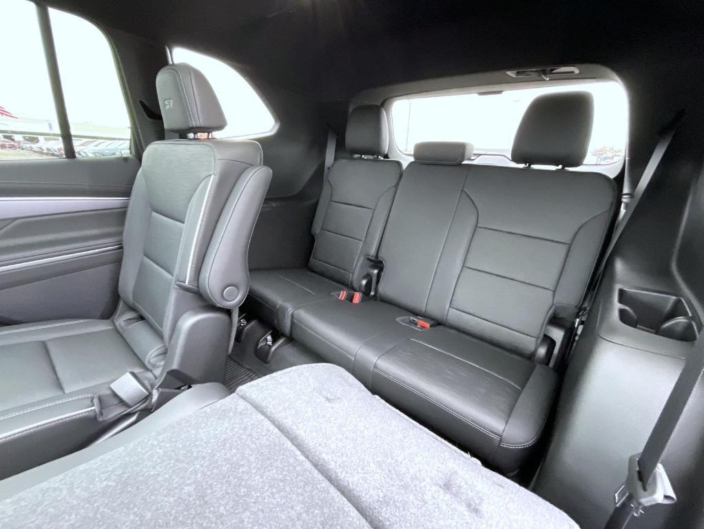 new 2026 Buick Enclave car, priced at $55,304