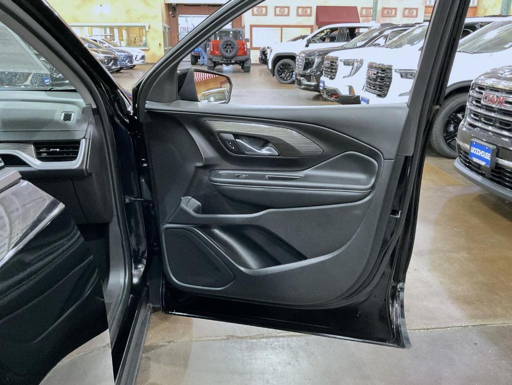 used 2024 GMC Terrain car, priced at $25,700