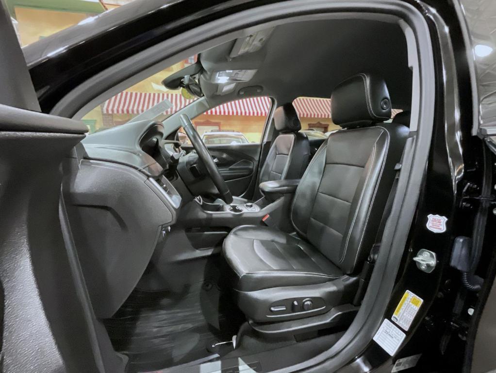 used 2024 GMC Terrain car, priced at $25,700