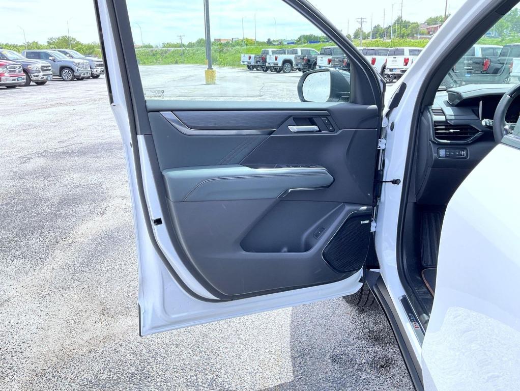 new 2026 GMC Acadia car, priced at $61,413