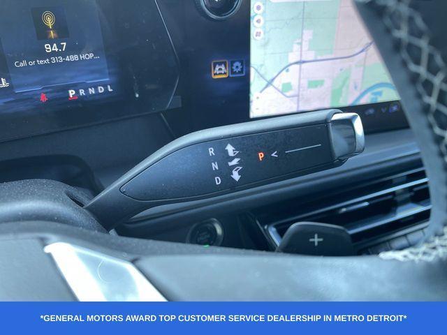 used 2025 Chevrolet Traverse car, priced at $33,495