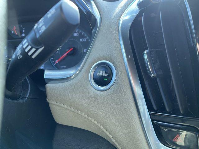 used 2023 Chevrolet Traverse car, priced at $22,495