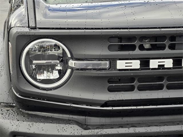 new 2025 Ford Bronco car, priced at $42,213