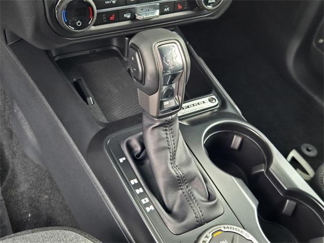 new 2025 Ford Bronco car, priced at $42,213