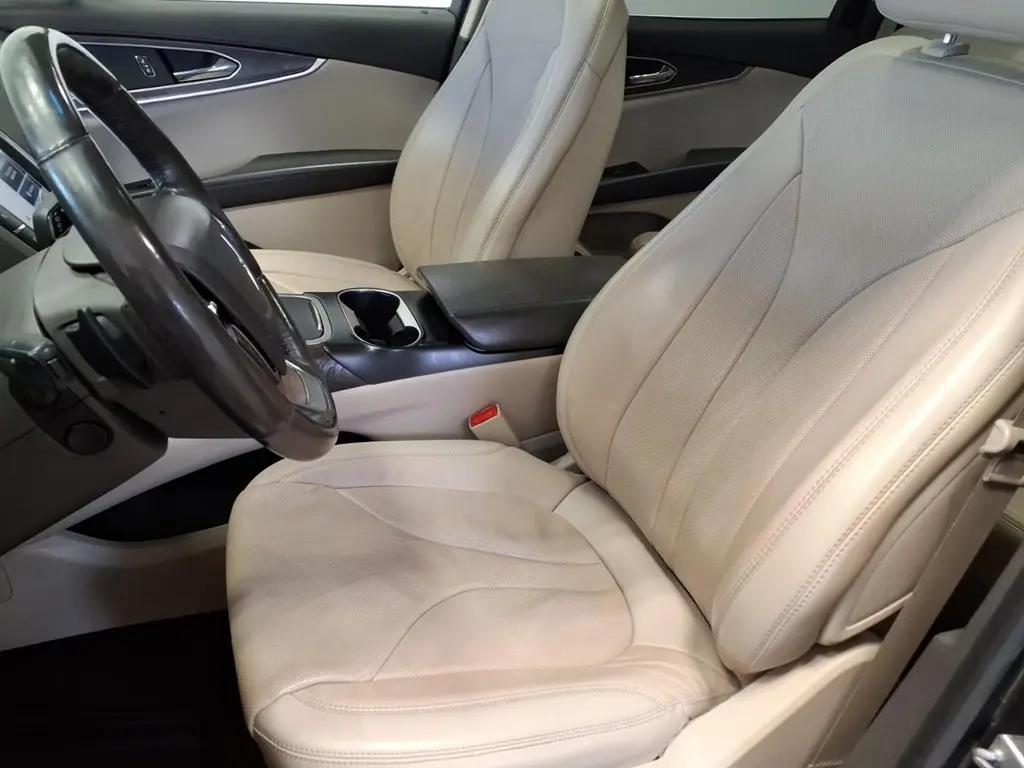 used 2019 Lincoln Nautilus car, priced at $14,995