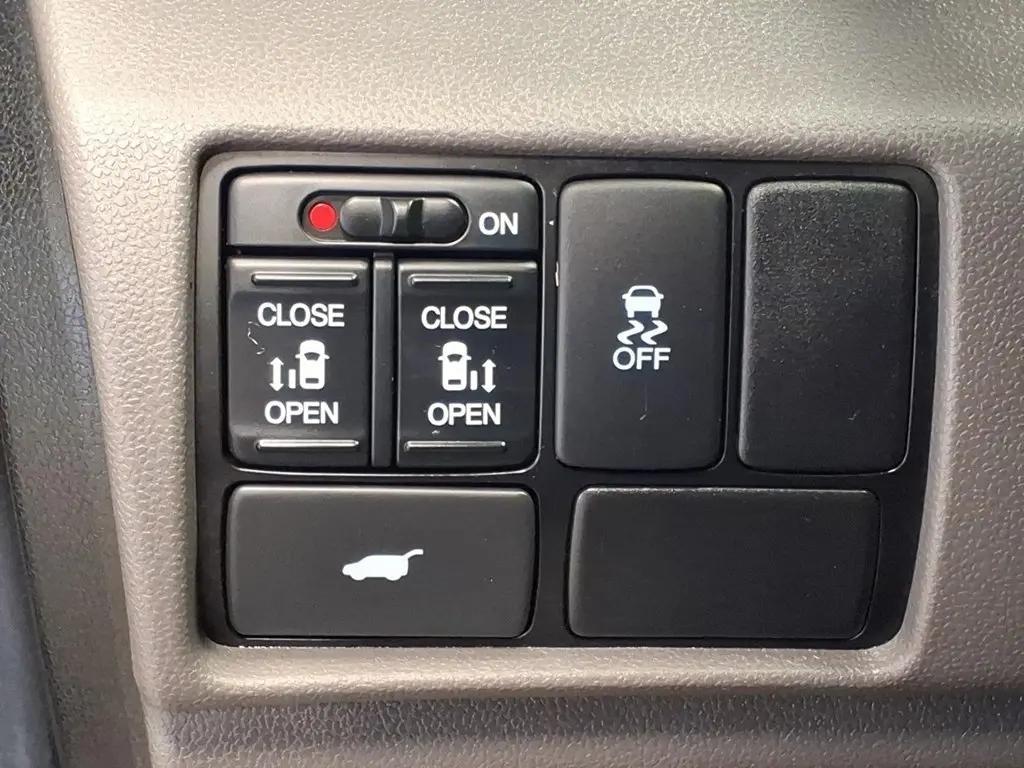 used 2012 Honda Odyssey car, priced at $10,595