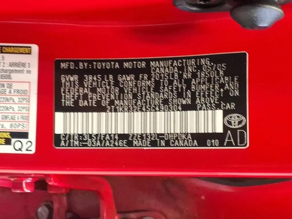 used 2005 Toyota Matrix car, priced at $5,995