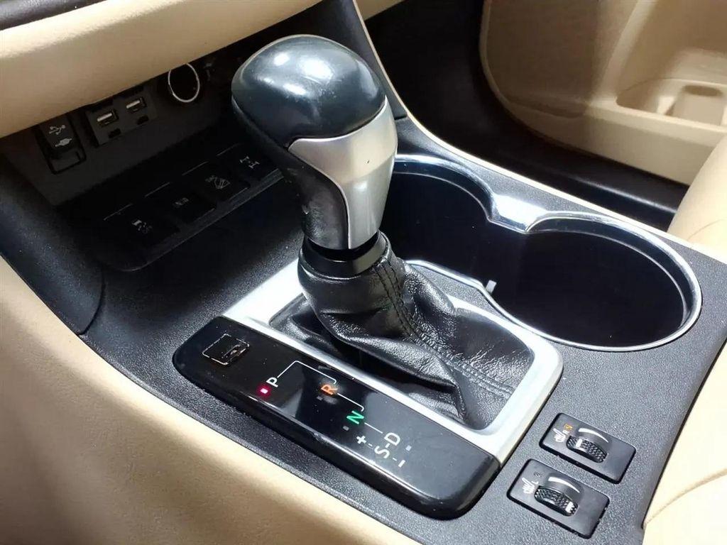 used 2019 Toyota Highlander car, priced at $18,995