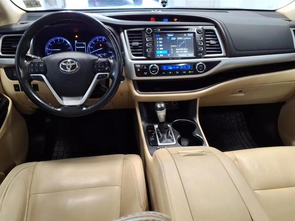 used 2019 Toyota Highlander car, priced at $18,995