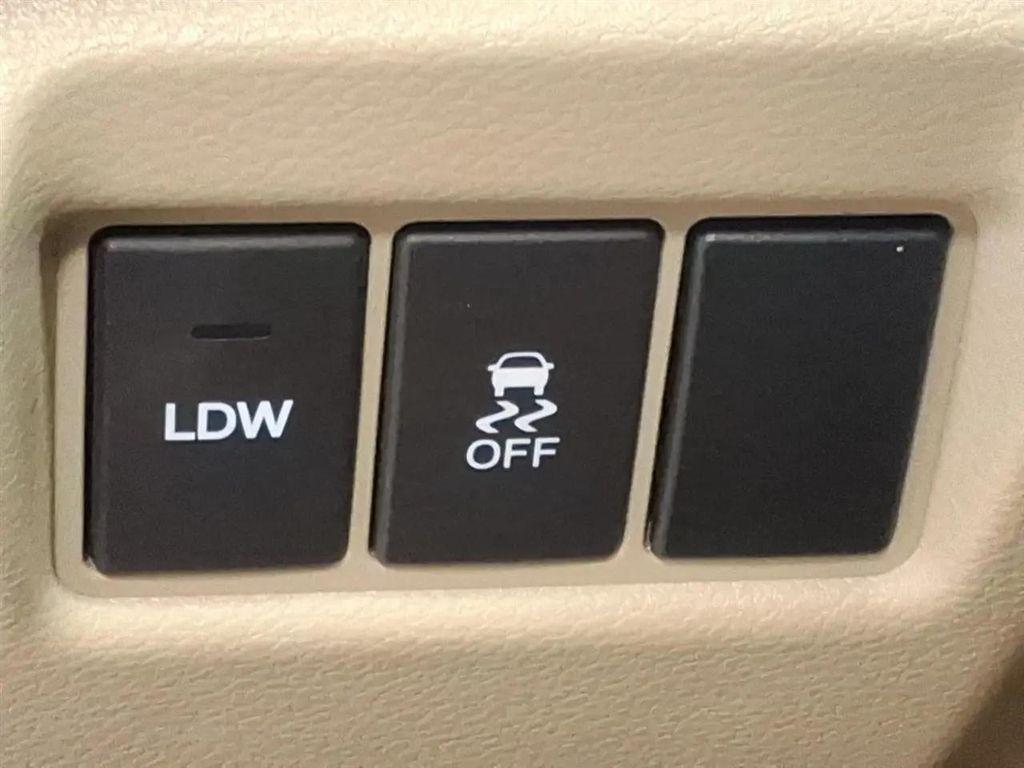 used 2014 Acura MDX car, priced at $13,995