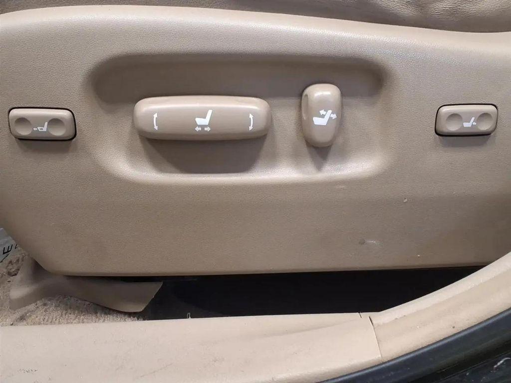 used 2008 Toyota Highlander car, priced at $11,494