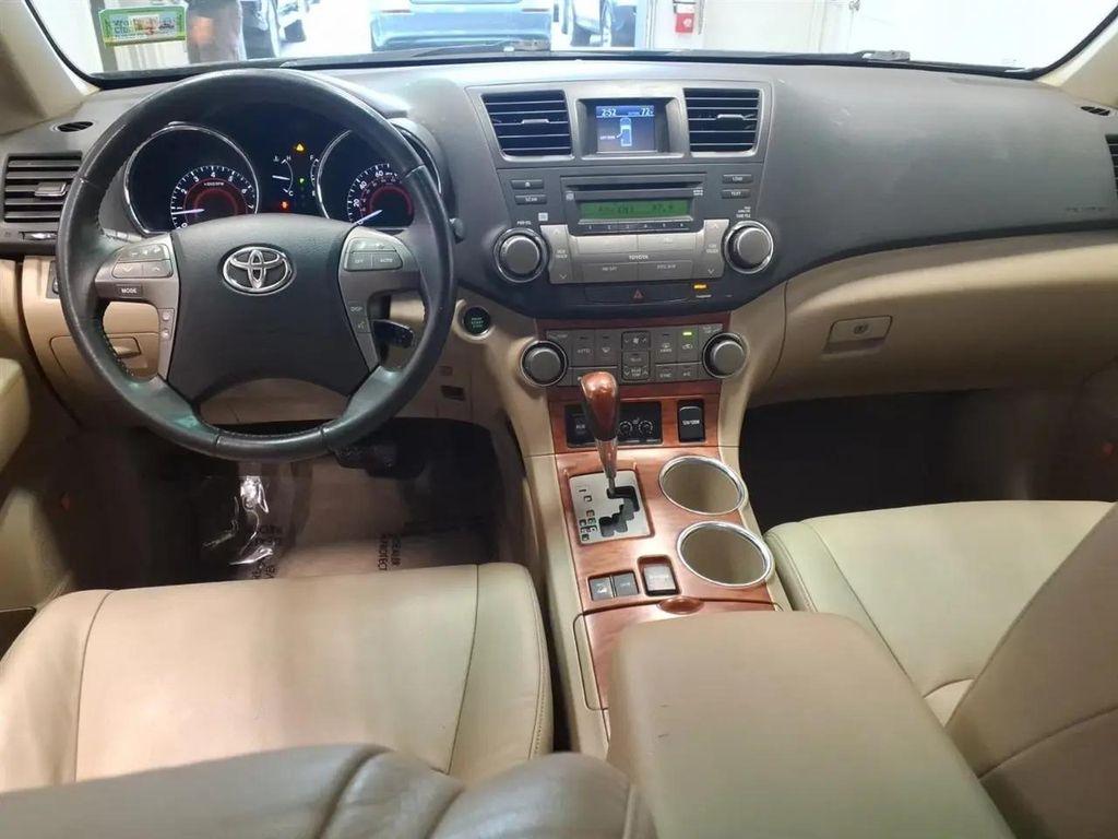 used 2008 Toyota Highlander car, priced at $11,494