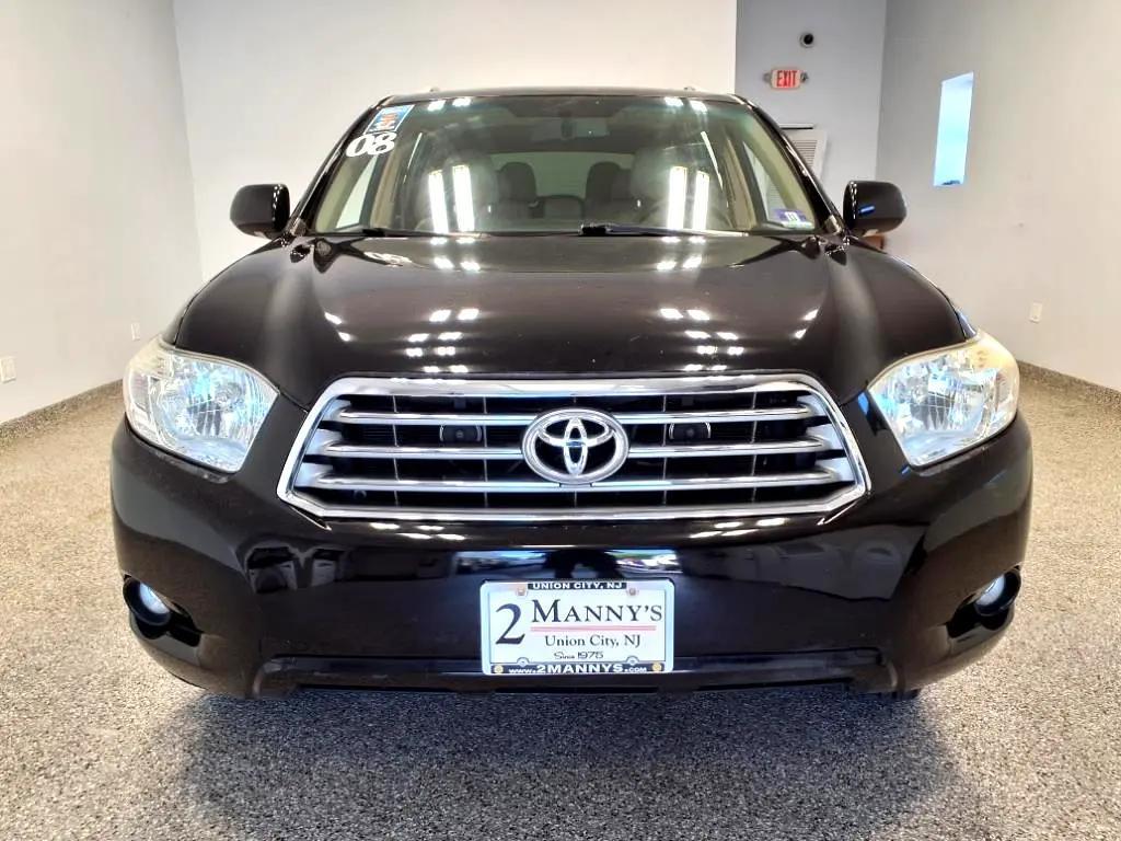 used 2008 Toyota Highlander car, priced at $10,995