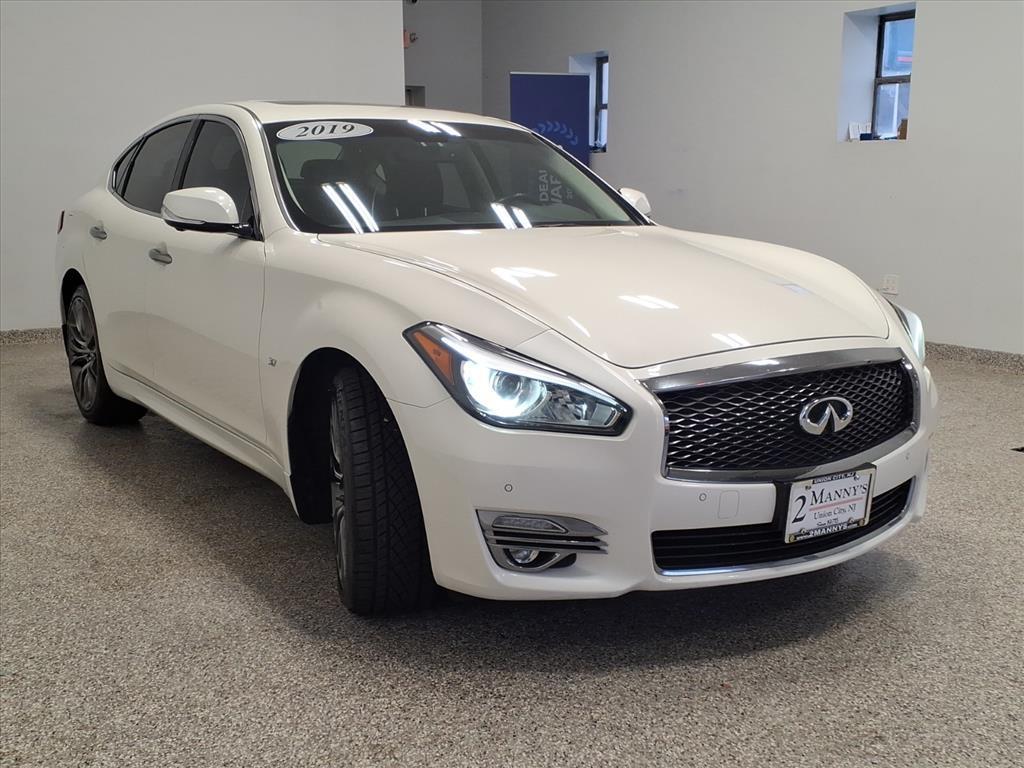 used 2019 INFINITI Q70 car, priced at $16,995