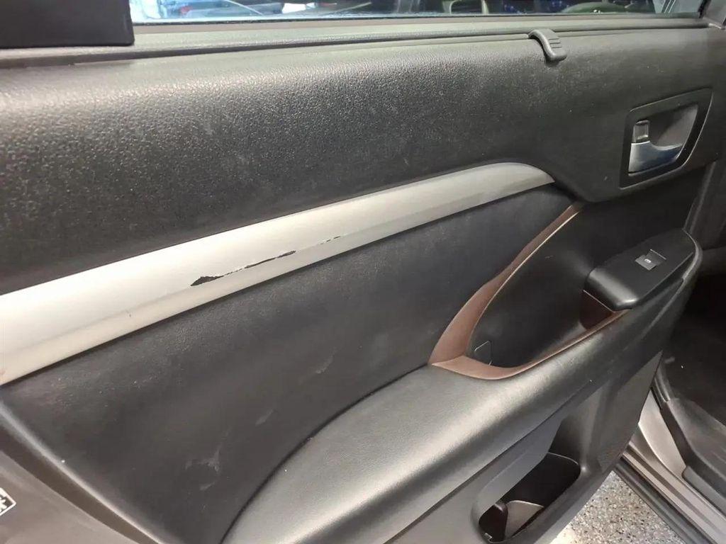 used 2019 Toyota Highlander car, priced at $19,995