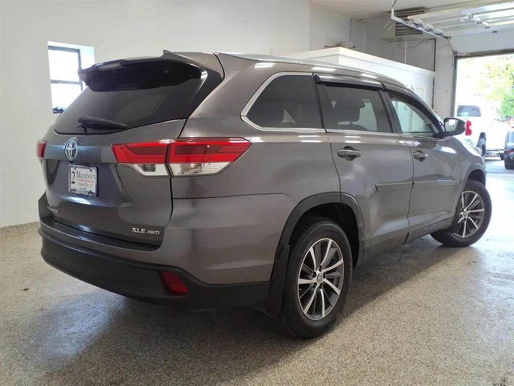 used 2019 Toyota Highlander car, priced at $19,995