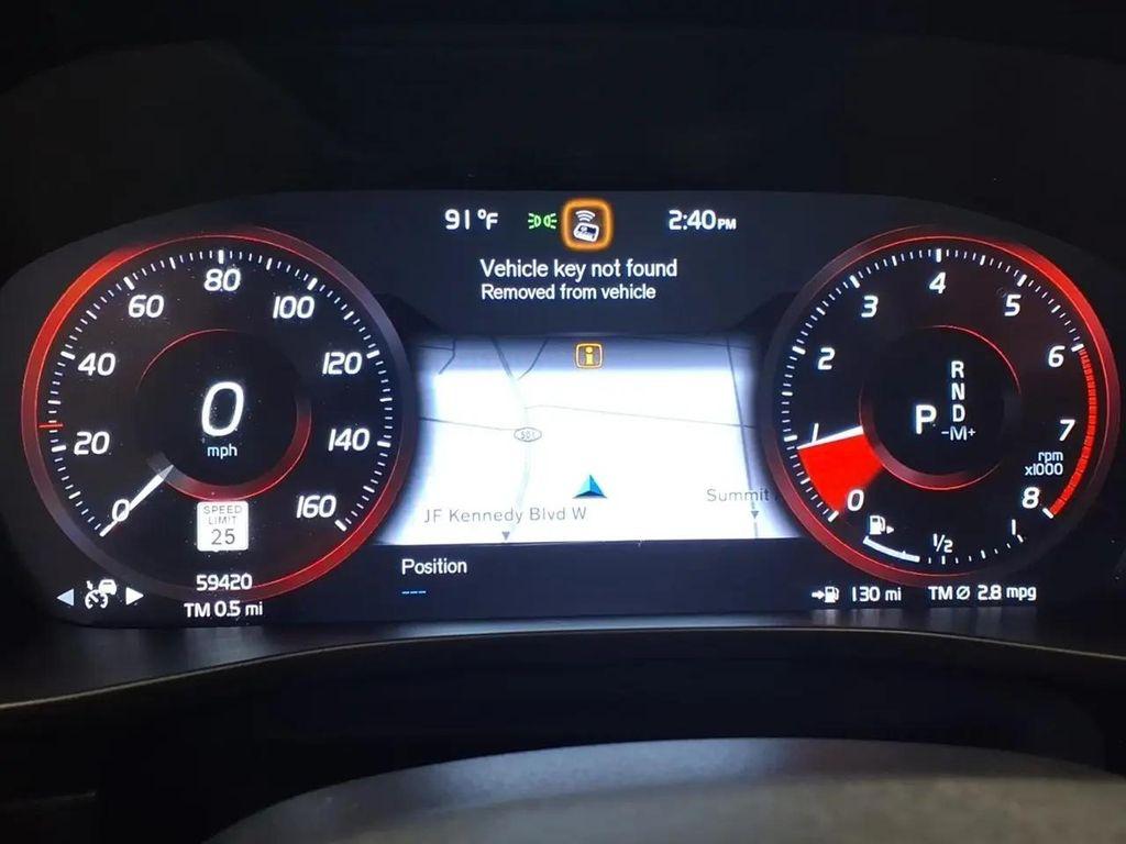 used 2020 Volvo XC40 car, priced at $19,994